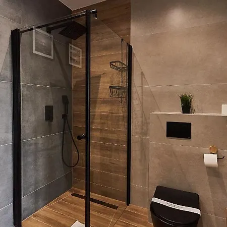 - Kormoran Apartament *